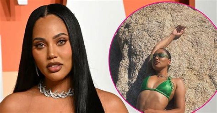 Ayesha Curry PDA’s With Adoring Husband Steph In Sexy Green Bikini On Vacation
