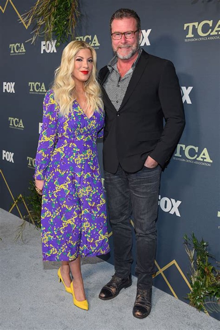Why Tori Spelling & Dean McDermott Are ‘Working Things Out’ Instead Of Ending 15 Year Marriage